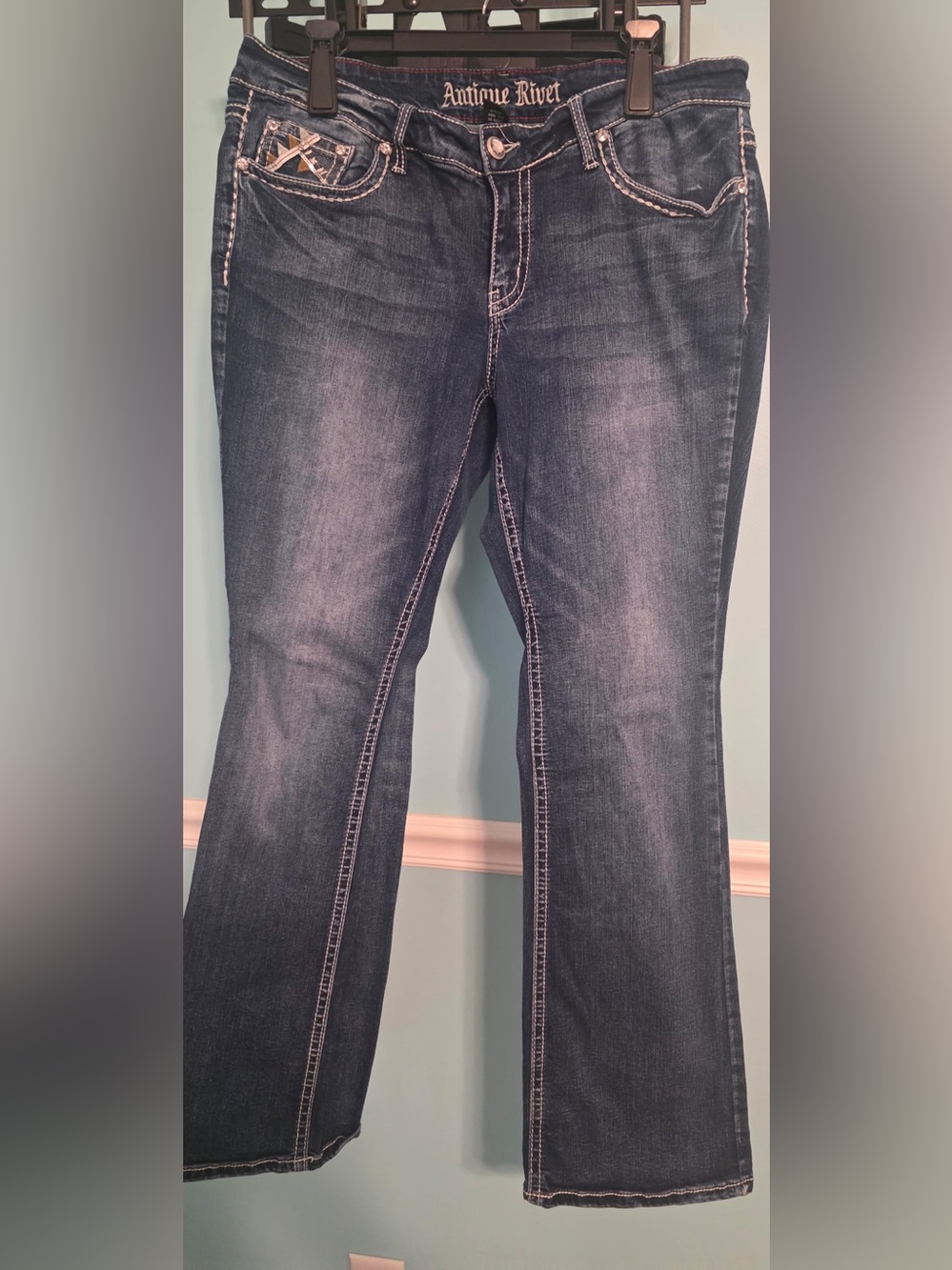 Antique Rivet Jeans - Picture 2 of 4